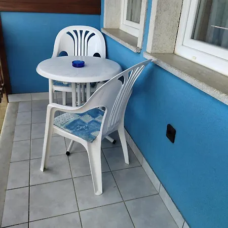 Szőlőskert *