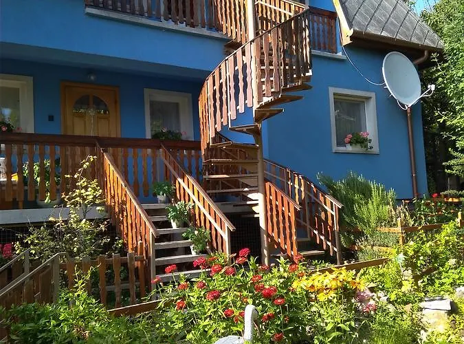 דירה Szoloskert צ'רסגטומאי